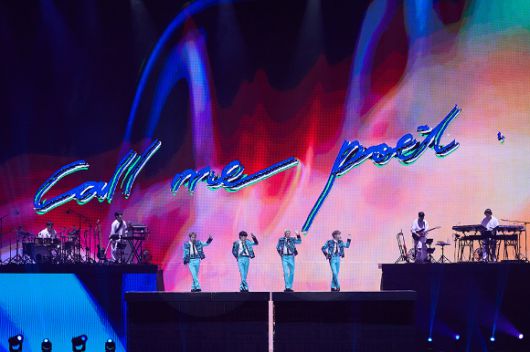 샤이니가 서울 올림픽공원 KSPO DOME에서 열린 ‘SHINee WORLD Ⅶ [E.S.S.A.Y] (Every Stage Shines Around You)에서 무대를 선보이고 있다. [사진=SM엔터테인먼트]