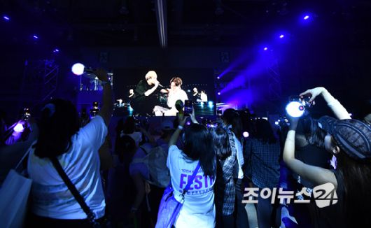 방탄소년단(BTS)과 아미(ARMY, 팬덤명)의 특별한 축제 'BTS FESTA'가 13일 경기도 고양시 킨텍스에서 진행되고 있다. [사진=문수지 기자]