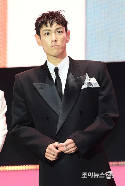 배우 최승현(탑)이 28일 오후 서울시청 앞 서울광장에서 열린 넷플릭스·서울특별시 공동주최 2025 K콘텐츠 서울여행주간 '오징어 게임​' 시즌3 피날레 이벤트에 참석하고 있다. [사진=정소희 기자]