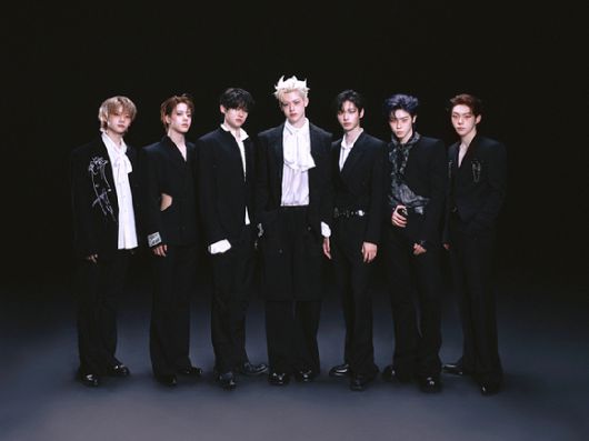 클로즈 유어 아이즈 단체 이미지 [사진=언코어]