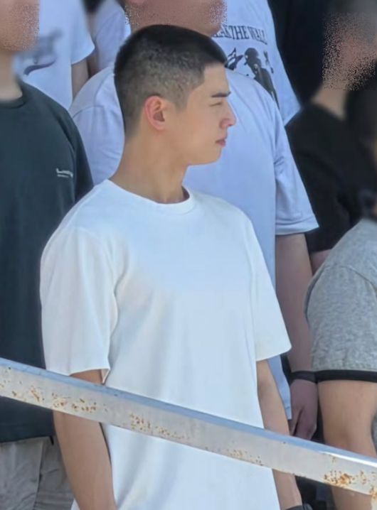 차은우 [사진=윤산하 SNS]