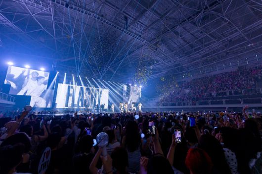 그룹 피원하모니(P1Harmony, 기호 테오 지웅 인탁 소울 종섭)가 '2025 P1Harmony LIVE TOUR 'P1ustage H : MOST WANTED'(플러스테이지 에이치 : 모스트 원티드) IN SEOUL'을 개최하고 팬들을 만나고 있다. [사진=FNC엔터테인먼트]