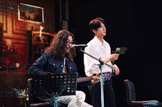 배우 유연석이 2025 유연석 팬미팅 'The Secret Code : Y'를 통해 글로벌 팬들을 만나고 있다. [사진=킹콩 by 스타쉽]