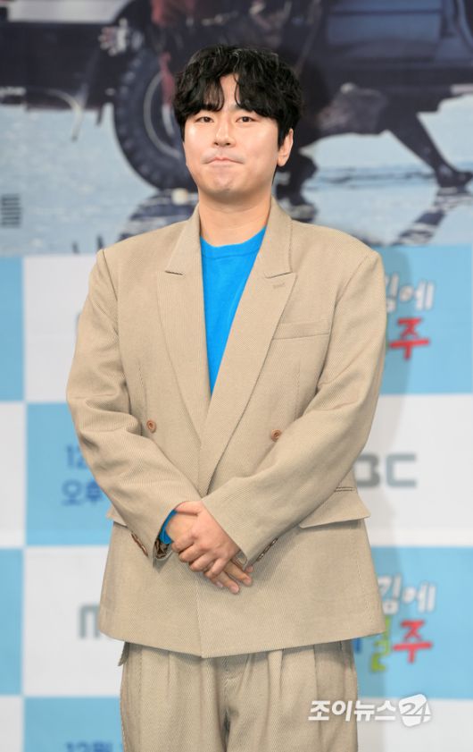 배우 이시언이 9일 오후 서울 마포구 상암동 MBC 사옥에서 열린 MBC 신규 예능 프로그램 '태어난 김에 세계일주' 제작발표회에 참석하고 있다. [사진=정소희 기자]