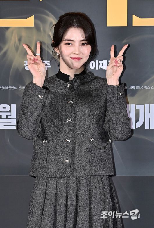 배우 한소희가 8일 오후 서울 송파구 신천동 롯데시네마 월드타워점에서 열린 영화 '프로젝트 Y' 언론시사회에서 포토타임을 갖고 있다. [사진=곽영래 기자]