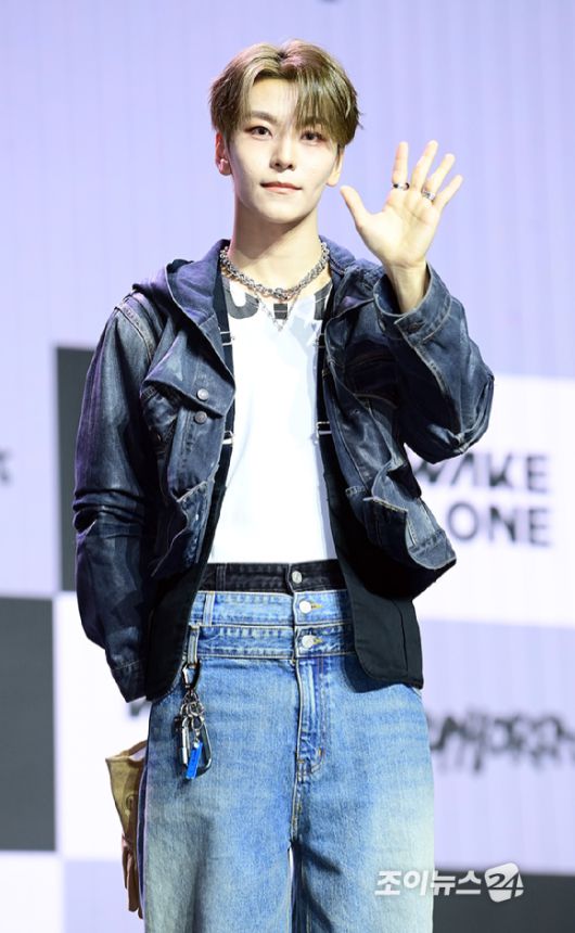 그룹 알파드라이브원 씬롱이 12일 오후 서울 용산구 블루스퀘어 SOL트래블홀에서 열린 알파드라이브원(ALPHA DRIVE ONE) 첫 번째 데뷔 미니 1집 'EUPHORIA'(유포리아) 발매 기념 쇼케이스에 참석하고 있다. [사진=정소희 기자]