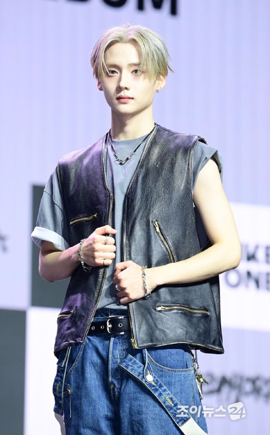 그룹 알파드라이브원 상원이 12일 오후 서울 용산구 블루스퀘어 SOL트래블홀에서 열린 알파드라이브원(ALPHA DRIVE ONE) 첫 번째 데뷔 미니 1집 'EUPHORIA'(유포리아) 발매 기념 쇼케이스에 참석하고 있다. [사진=정소희 기자]