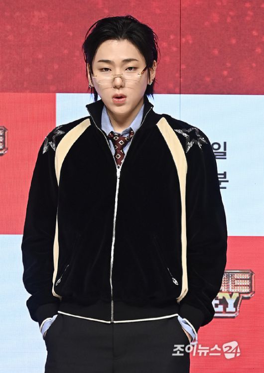 가수 지코가 15일 서울 강남구 엘리에나 호텔에서 열린 Mnet '쇼미더머니12' 제작발표회에서 포즈를 취하고 있다. [사진=곽영래 기자]