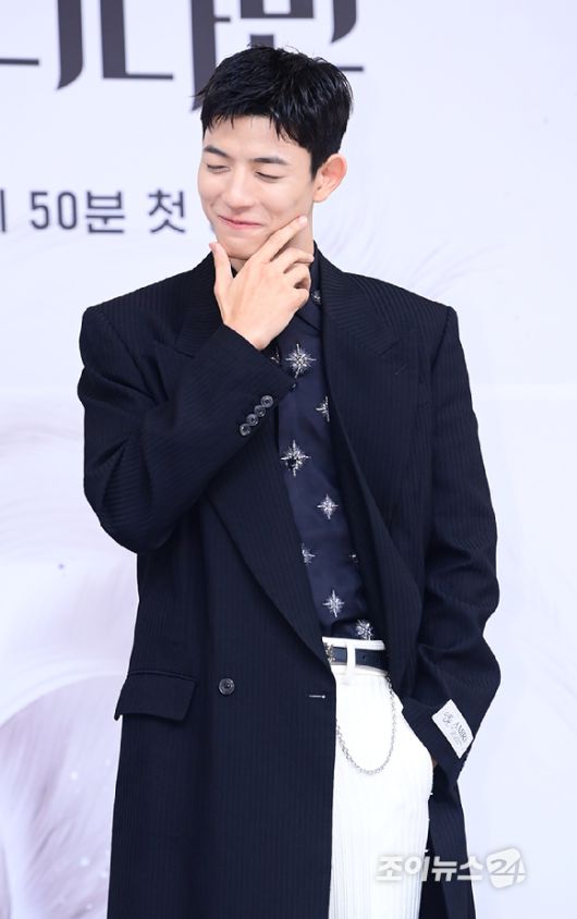 배우 로몬이 16일 오후 서울 목동 SBS에서 열린 SBS 새 금토드라마 '오늘부터 인간입니다만' 제작발표회에 참석하고 있다. [사진=정소희 기자]