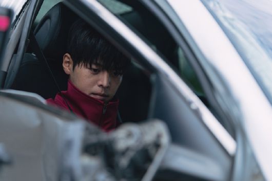 '블러디 플라워' 려운 스틸 [사진=월트디즈니 컴퍼니 코리아]