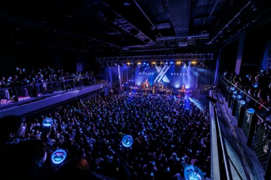 엑스디너리 히어로즈(Xdinary Heroes, XH)가 첫 일본 단독 콘서트를 통해 관객들을 만나고 있다. [사진=JYP엔터테인먼트, H.MIYAKE]