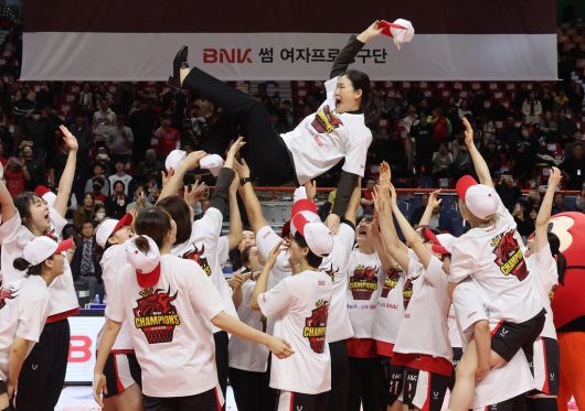 사진: 연합뉴스