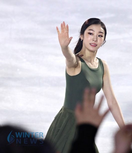 사진=2018년 서울 목동아이스링크에서 열린 아이스쇼에서 연기를 펼친 김연아 사진=MHN스포츠 DB