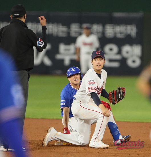 삼성전 당시 한태양 [사진=롯데자이언츠 홈페이지]