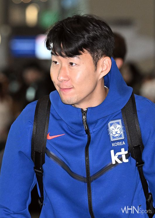 한국 축구 대표팀 주장 손흥민