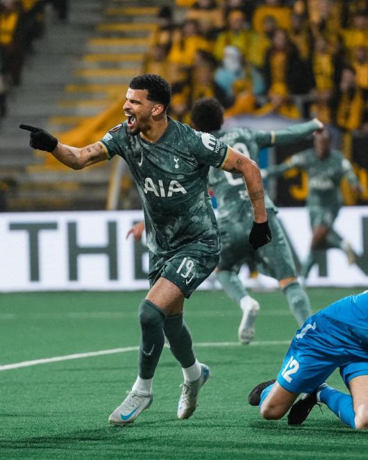 9일 보되/글림트와 경기에서 선제골을 넣은 뒤 포효하는 토트넘의 도미닉 솔란케