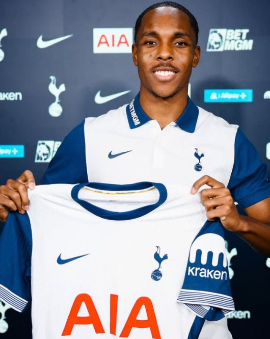 토트넘 홋스퍼 입단 당시 마티스 텔