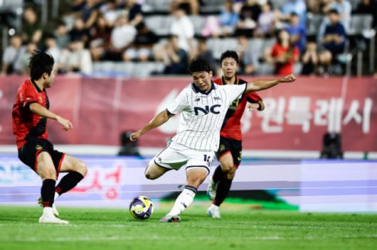 서울 이랜드 FC 변경준