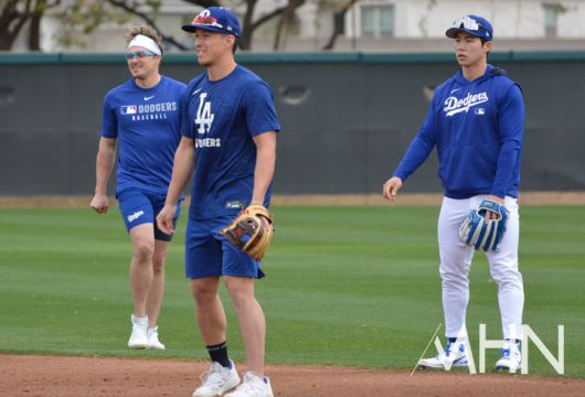 (좌측부터 키케 에르난데스, 토미 에드먼 그리고 김혜성)