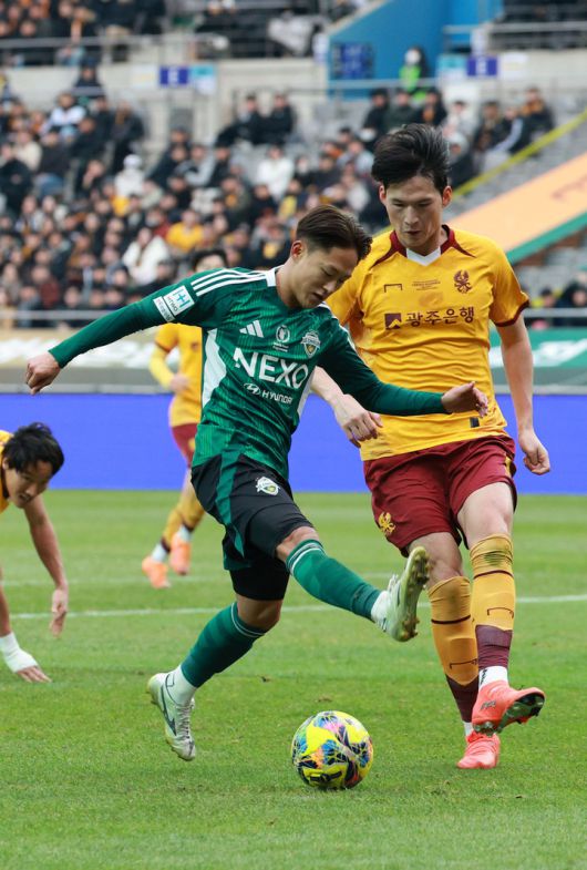 6일 서울월드컵경기장에서 열린 2025 하나은행 코리아컵 결승 광주FC와 경기에 출전한 전북 현대 이승우