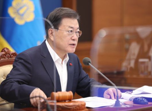 [서울=뉴시스] 전진환 기자 = 문재인 대통령이 7일 오전 국무회의가 열린 청와대 여민관 영상회의실에서 발언하고 있다. 2021.12.07. amin2@newsis.com <저작권자ⓒ 공감언론 뉴시스통신사. 무단전재-재배포 금지.> /사진=뉴시스화상