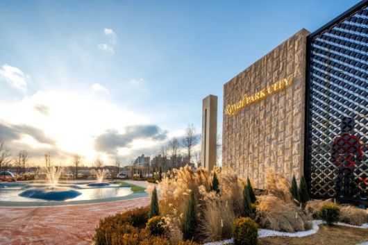 리조트특별시 왕길역 로열파크씨티 기반시설 모습(출처=DK아시아)