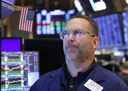 뉴욕 증시가 지난 주말 종목 순환(로테이션) 조짐을 보인 가운데 이 로테이션이 본격화할지가 투자자들의 관심사가 됐다. 로테이션 흐름은 이번 주 경제지표, 실적 발표에 좌우될 전망이다. UPI 연합