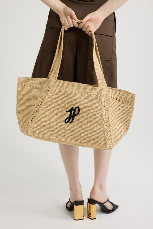 맨위부터 빠투 라피아 네트백, 썸웨어버터 요거트 니트 스트링 백, 헤지스 아이코닉 니트백, 아떼 바네사브루노 액세서리 2025 봄·여름(SS) 네트백 LF·29CM 제공