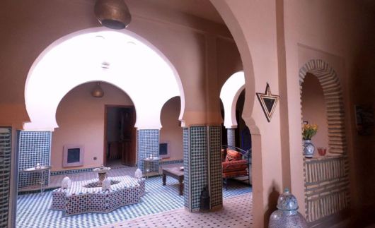 한국여행자에게 인기 있는 핫산네. 사진=김태원(tan)