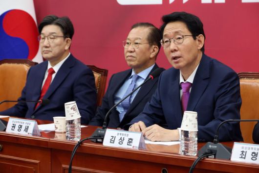 김상훈 국민의힘 정책위의장이 8일 서울 여의도 국회에서 열린 비상대책위원회의에서 발언하고 있다. 사진=박범준 기자