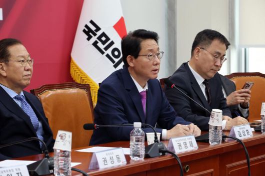 김상훈 국민의힘 정책위의장이 8일 서울 여의도 국회에서 열린 비상대책위원회의에서 발언하고 있다. 사진=박범준 기자