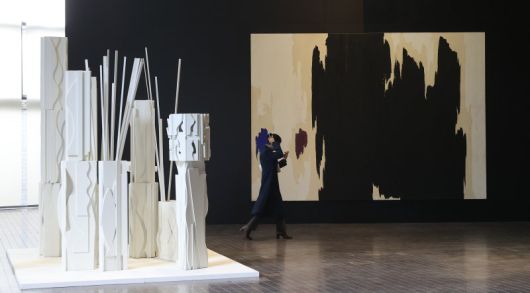 서울 용산구 리움미술관에서 열리는 현대미술 소장품전 연합뉴스                                       19~20세기 기러기 보자기                                      19~20세기 조각 보자기 코리아나 화장박물관 제공                                      알베르토 자코메티 '거대한 여인 Ⅲ' .리움미술관 제공