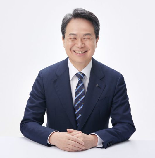 신한금융그룹 진옥동 회장 신한금융 제공