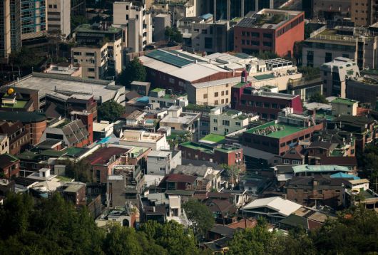 12일 서울 중구 남산에서 빌라·다세대·도시형 생활주택 등 비 아파트 주택이 보이고 있다. 사진=뉴시스