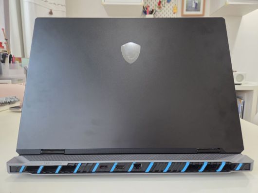 MSI 타이탄 18 HX AI. 사진=구자윤 기자