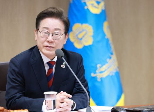 [서울=뉴시스] 고범준 기자 = 이재명 대통령이 지난 5일 서울 용산구 대통령실 청사에서 열린 국무회의에서 발언하고 있다. 2025.06.07. bjko@newsis.com /사진=뉴시스