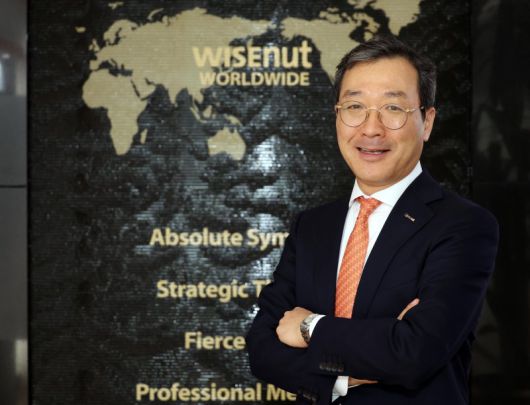 강용성 와이즈넛 대표가 9일 판교 본사에서 파이낸셜뉴스와 인터뷰하며 포즈를 취하고 있다. 사진=박범준 기자