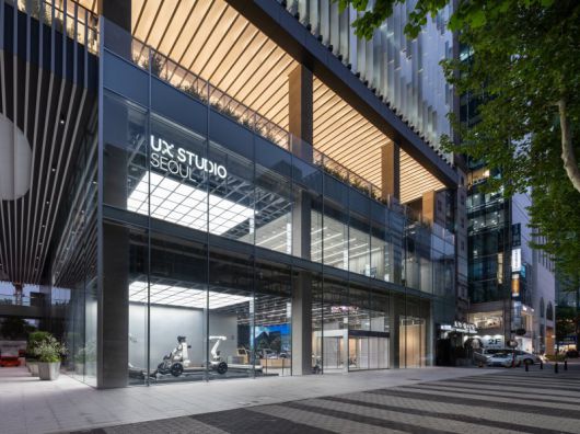 현대자동차·기아는 서울 강남구 현대차 강남대로 사옥에 'UX 스튜디오 서울'을 개관하고 사용자들과 함께 미래 모빌리티 경험을 설계하는 참여형 연구 거점으로 운영을 시작한다. 'UX 스튜디오 서울' 전경 현대자동차그룹 제공
