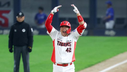 김태군이 8회 2사 만루에서 2타점 역전 적시타로 팀을 승리로 이끌었다.뉴스1