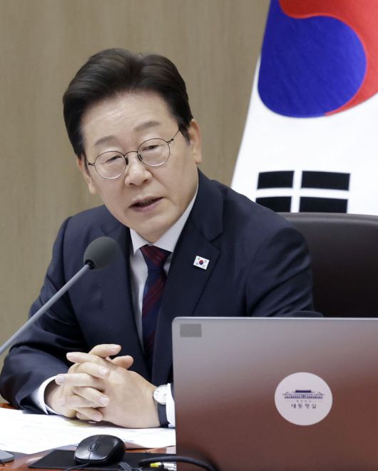 이재명 대통령이 지난 5일 용산 대통령실 청사에서 열린 국무회의에서 발언하고 있다. 연합뉴스