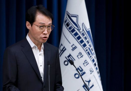 이규연 대통령실 홍보소통수석이 17일 서울 용산 대통령실 청사에서 이날 이재명 대통령 주재로 열린 수석·보좌관 회의 등 현안 브리핑을 하고 있다. 사진=연합뉴스