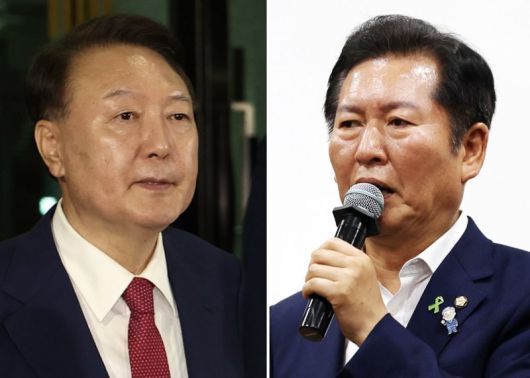 윤석열 전 대통령(왼쪽), 정청래 더불어민주당 의원/사진=연합뉴스