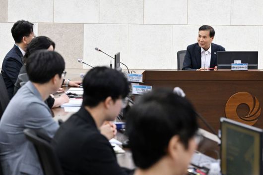 인천시는 황효진 글로벌도시정무부시장 주재로 7월 31일 시청 영상회의실에서 '도시경관 변천기록 및 관리시스템 고도화 용역 최종보고회'를 개최했다. 인천시 제공.