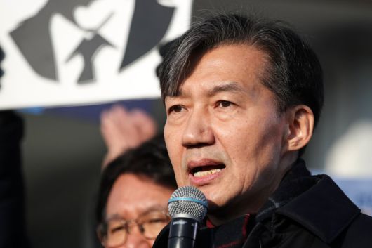 징역 2년 실형을 확정 받은 조국 전 조국혁신당 대표가 2024년 12월 16일 경기 의왕시 서울 구치소로 수감되기 전 입장을 밝히고 있다.2024.12.16/뉴스1 ⓒ News1 이승배 기자 /사진=뉴스1