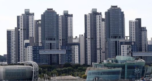 서울 서초구 래미안 원베일리 아파트 전경. 뉴스1