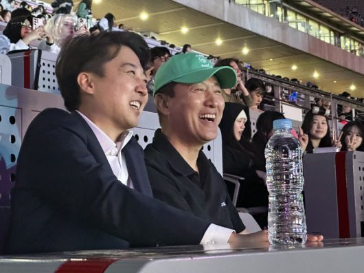 이준석 개혁신당 대표(왼쪽)와 오세훈 서울시장. 연합뉴스