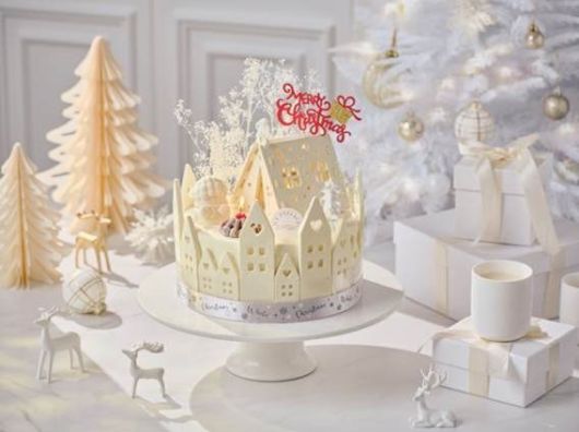 2025 뤼미에르 블랑슈 케이크. 워커힐 호텔앤리조트 제공