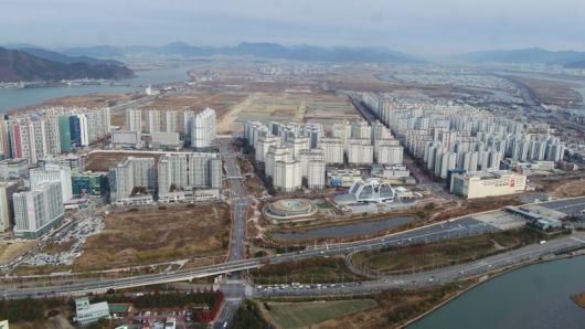 바이오·교육·의료를 품은 명품국제신도시로 급부상하고 있는 부산진해경제자유구역 명지국제신도시. 부산진해경제자유구역청 제공