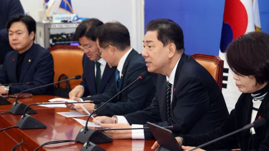 더불어민주당 김병기 원내대표가 11일 국회에서 열린 정책조정회의에서 발언하고 있다. 사진=서동일 기자