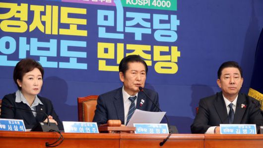 더불어민주당 정청래 대표가 15일 국회에서 열린 최고위원회의에서 발언하고 있다. 사진=서동일 기자